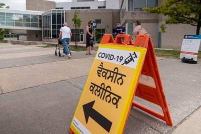 Sheridan Vaccine Clinic signage